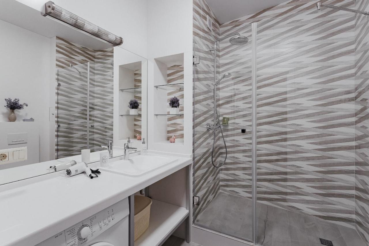 Arcadia Apartment Vip Odessa Esterno foto